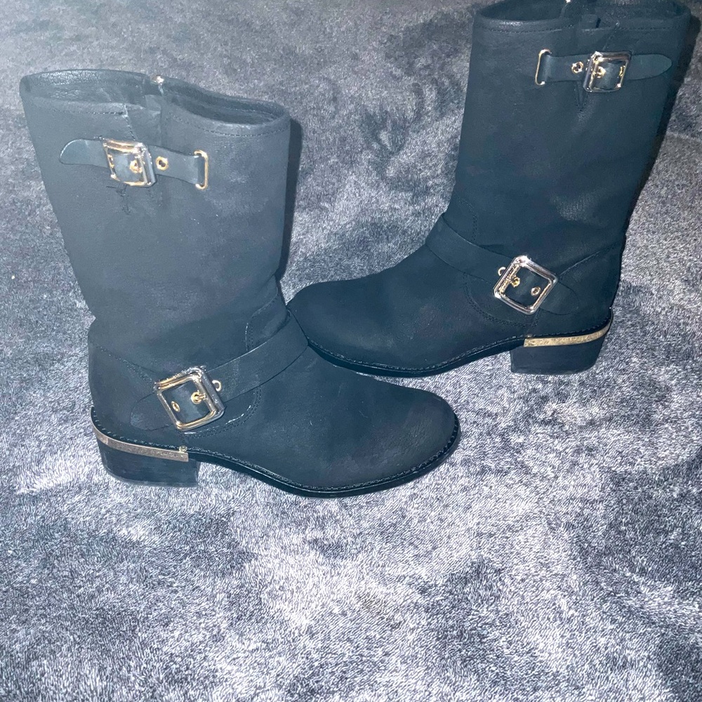 Vince Camuto Windy combat bootie